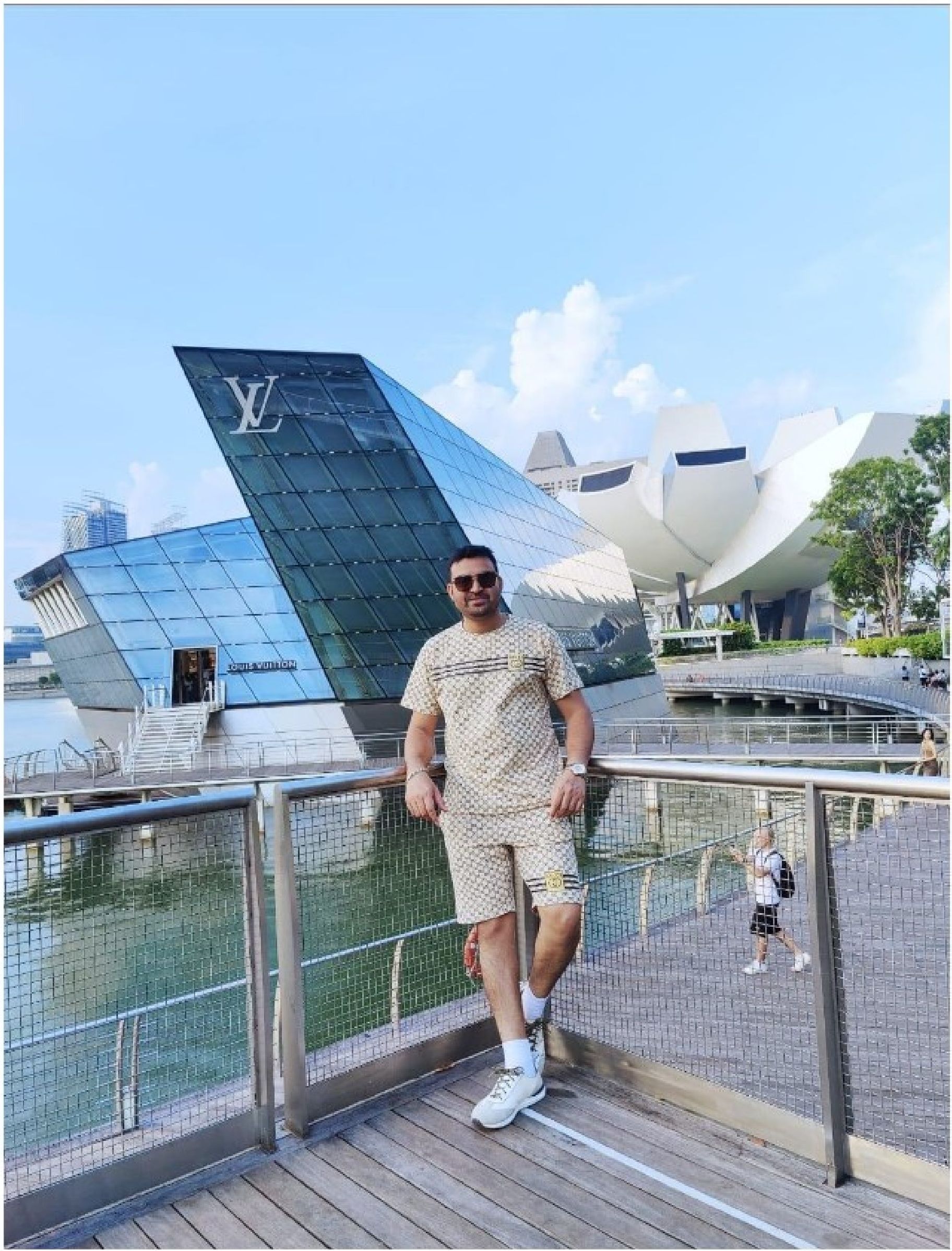 Singapore — Marina Bay — international travel and business networking.